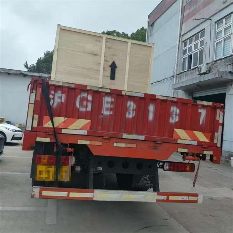 丰满区米林县：物流专线的高效货运之旅